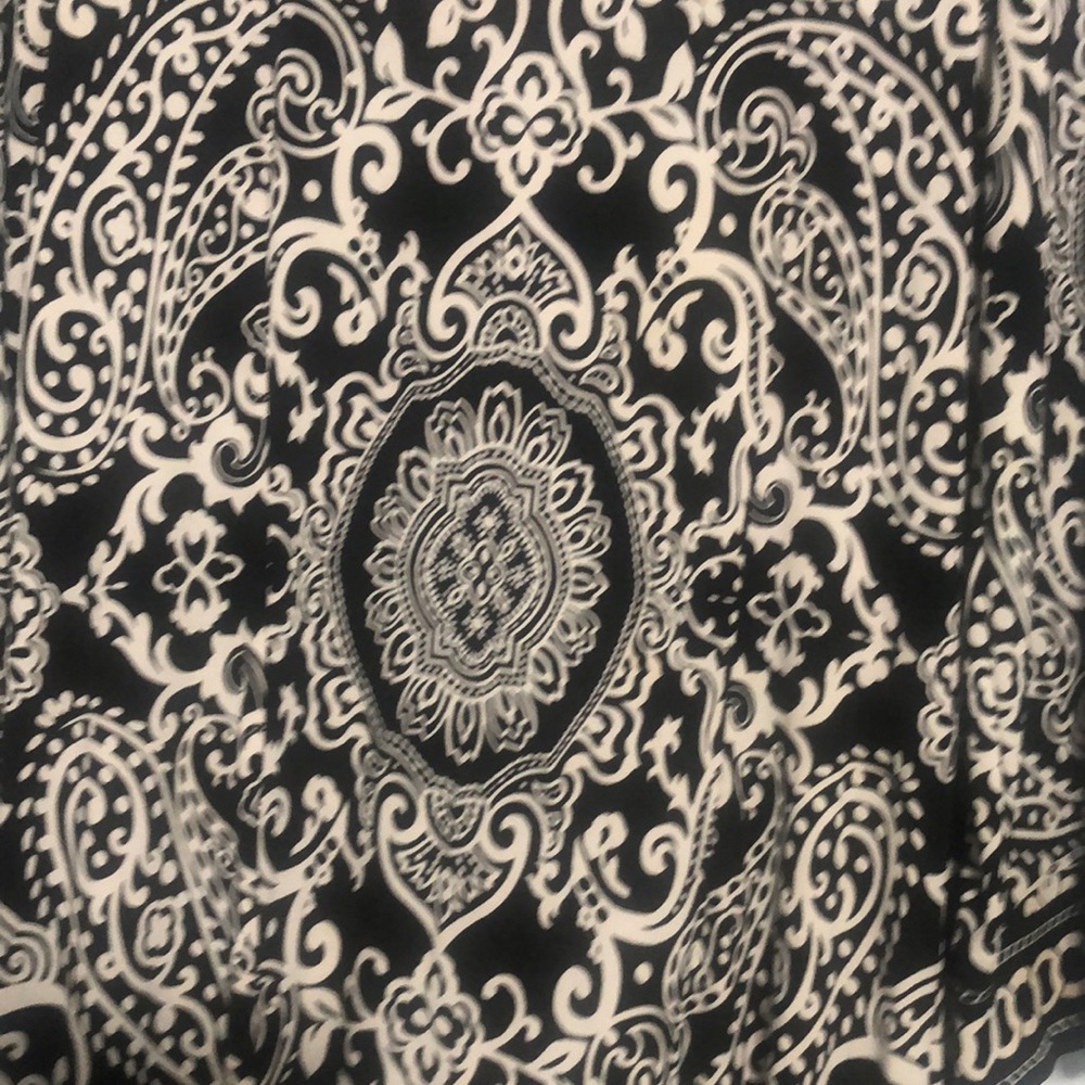 Dresss - Picture 8 of 9